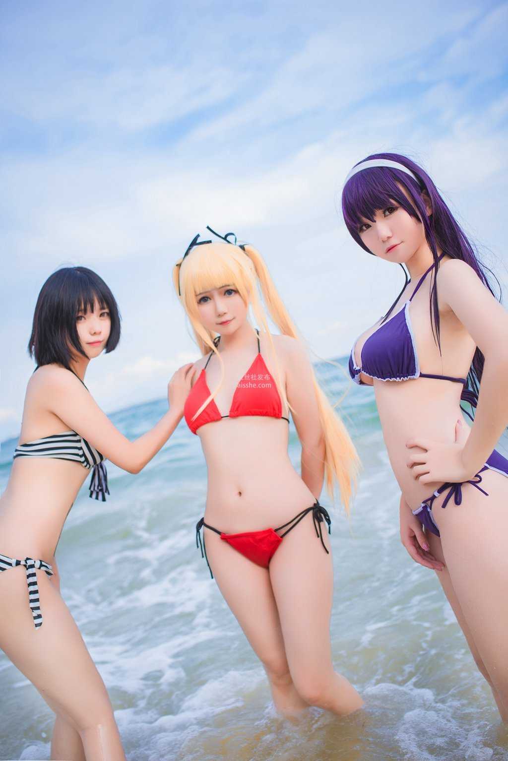 网紅Coser@白金Saki写真 – 水着泳装秀-美图