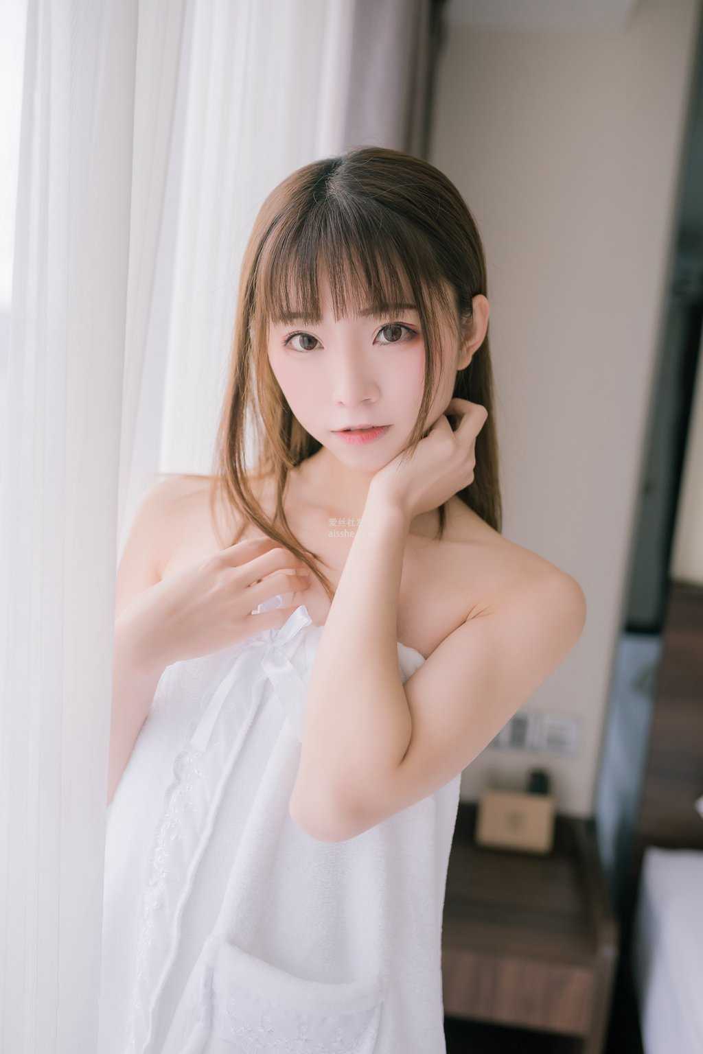 网紅Coser@Kitaro_绮太郞 纯白浴巾-美图