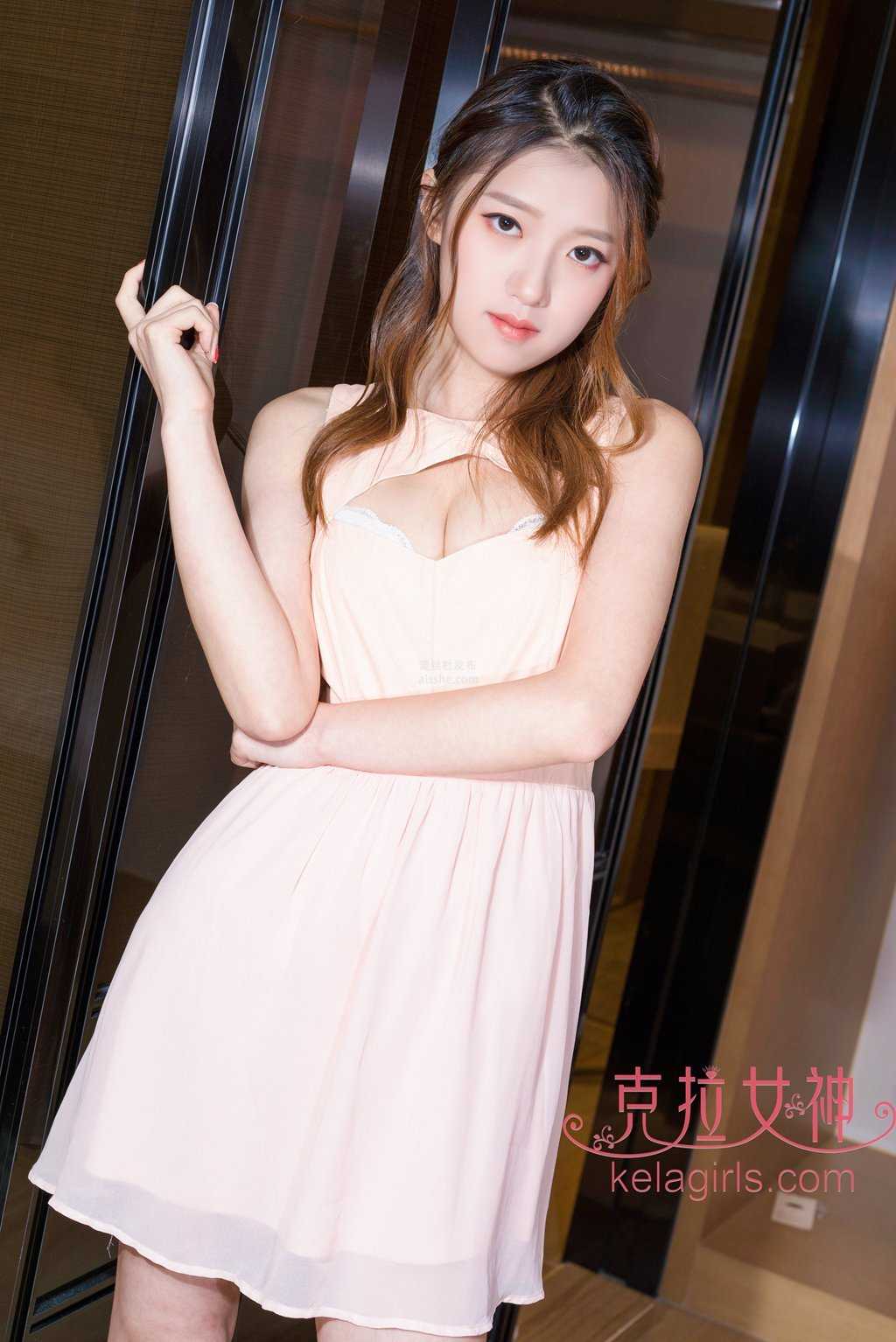 [KeLaGirls克拉女神] 2018.07.24《宽衣解带》小芹-美图