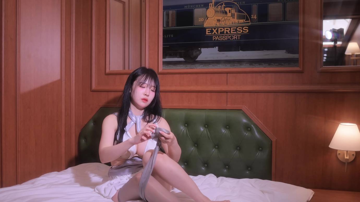 图片[1]-AI Video 045 Stewardess Lookbook Oriental Express ver[4K/1V/698MB]-美图
