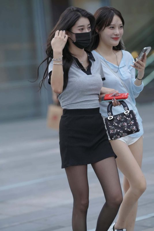 P0283 漂亮的黑丝美女【90P1V】1.29GB-美图