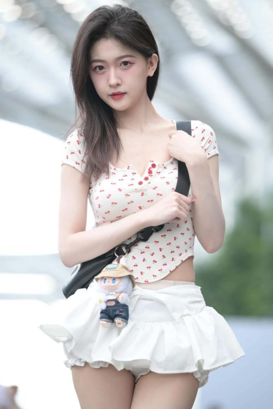 P4304 夏日绵绵冰 【111P】