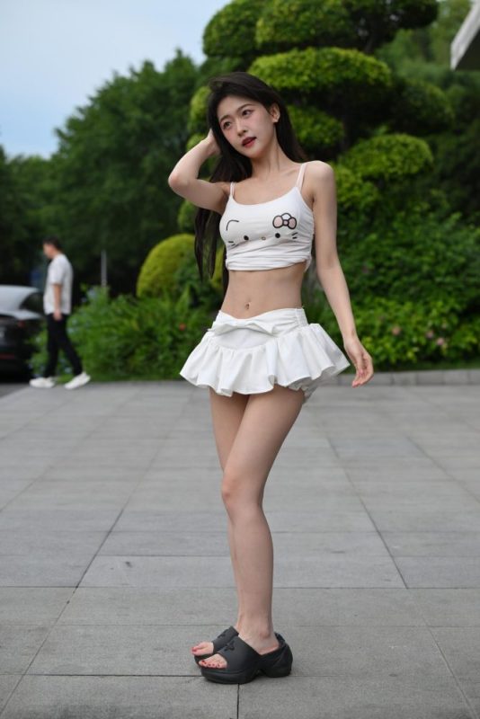 P4320 甜美可爱百褶裙 【74P】-美图
